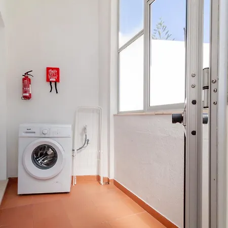 Caminho Real נאזרה