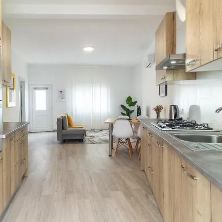 דירה Caminho Real נאזרה